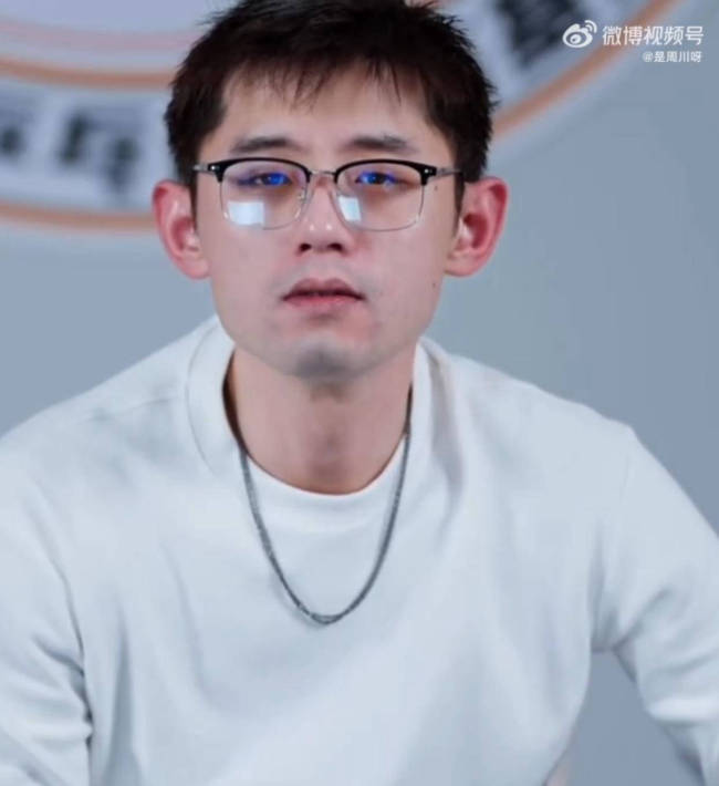 張繼科：王曼昱厲害還用你告訴我嗎？師兄盛贊師妹百勝里程碑