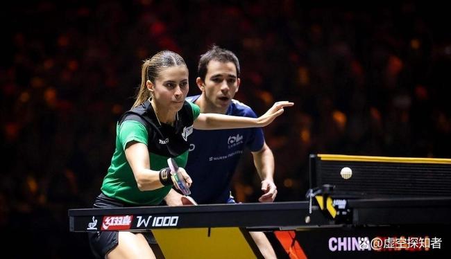 王楚钦采访千言万语 卡壳笑翻全场