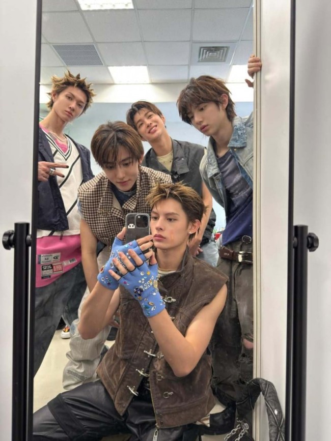 新世代大势韩团崛起！CORTIS、ZB1、ILLIT 引颈5代 K‑POP 高涨