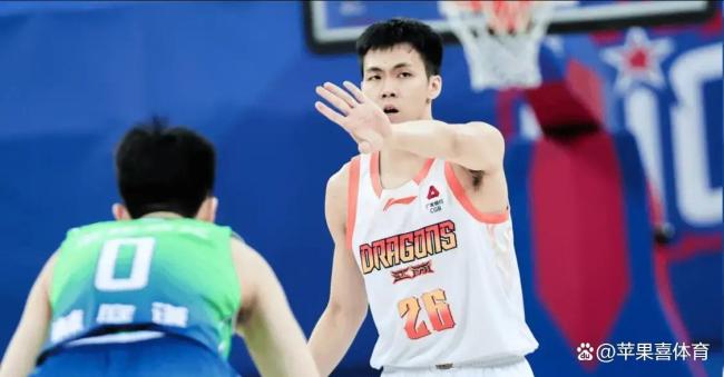 婉拒NBA试训，力压国手加冕得分王，他凯旋转机球队大哥 逆袭之路能干CBA