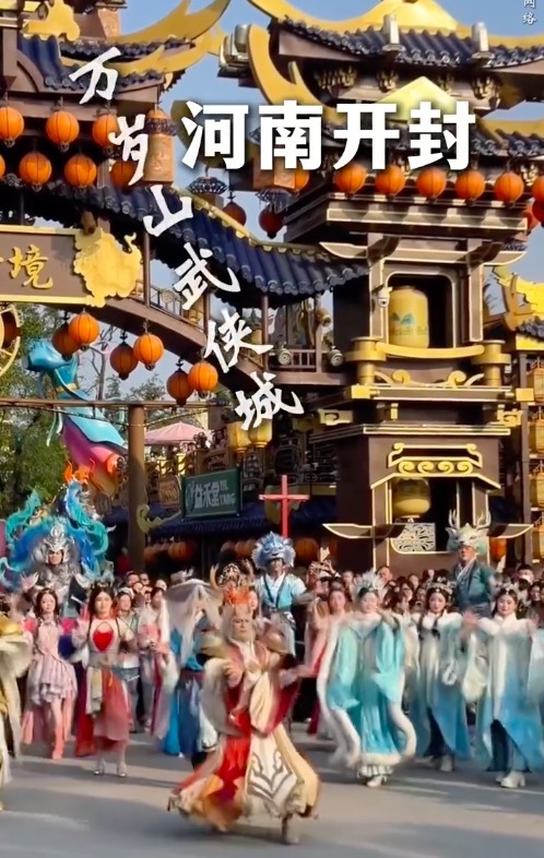 河南东说念主有我方的游乐场 惬心不重样