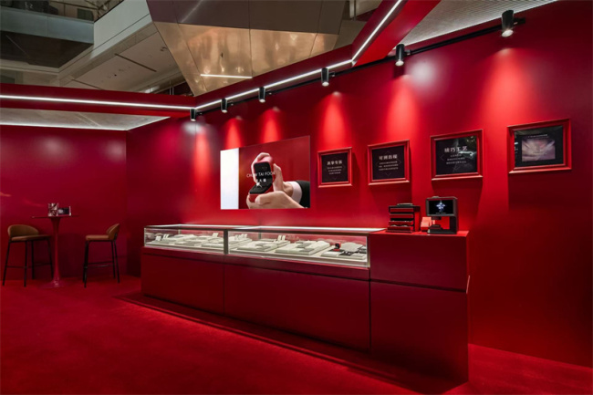 “每一面 为光所映”能干长安 自然钻石联袂陈星旭共启新岁新程