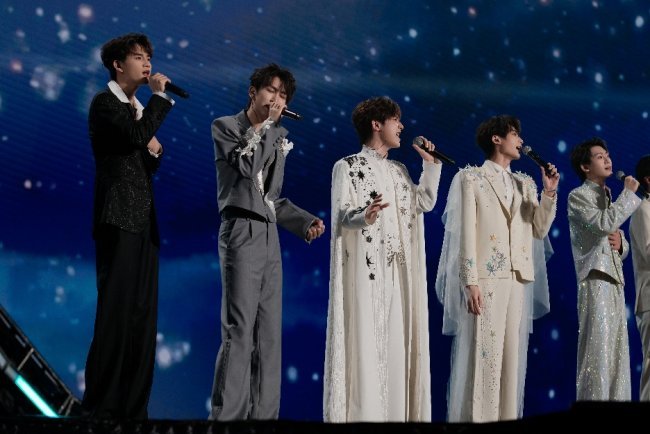 抖音直播盛典圆满落幕｜SDMCN群星闪耀，以热爱共赴荣耀之约