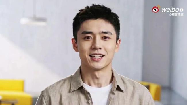 AI演员出道，撞脸多位明星！律师：或涉嫌侵权 AI艺人引发肖像权争议