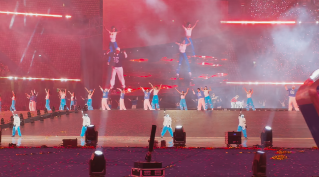 具深护航鸟巢十六场演唱会  标志机器人在大型演唱会场景正式商业化