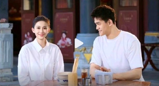 孙杨说张豆豆脾气顽恶 确切相处风景曝光