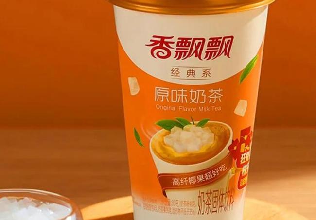 “中国杯装奶茶之父”，坐不住了