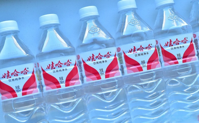 宗馥莉辞任,娃哈哈与宏胜的“多赢解”