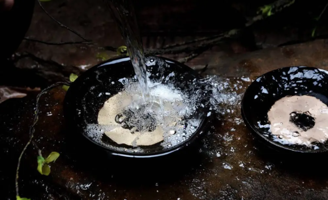 飞天茅台价格、动销调研：两日批价连续上涨超100元，销售持续火爆