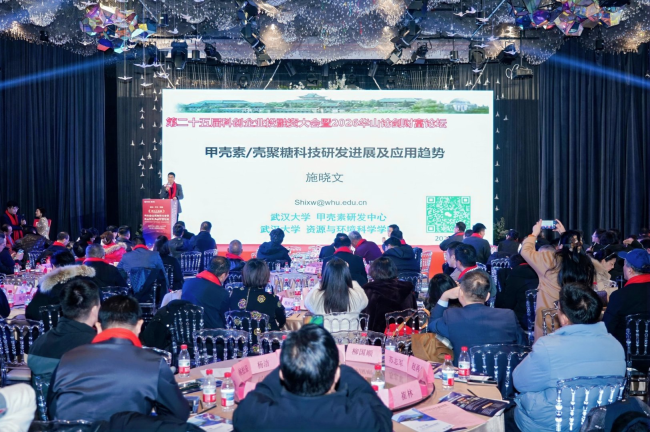 武汉大学资源与环境科学学院教授、博士生导师，教育部新世纪优秀人才、环境保护部青年拔尖优秀人才、武汉大学-华山公司联合实验室主任 施晓文