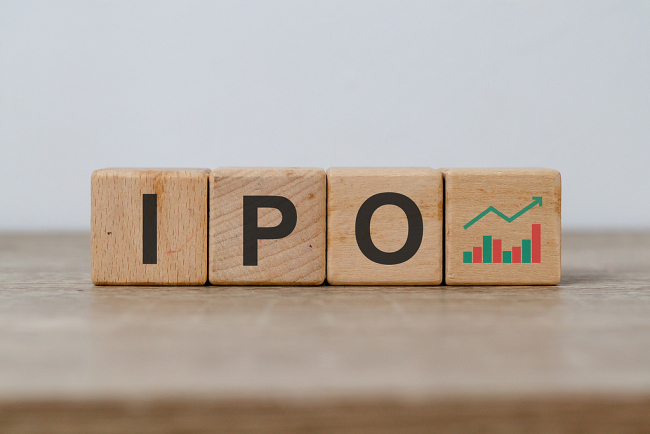 就业绩放缓客户依赖等问题回复监管问询，两大国际巨头“狙击”IPO，猎奇智能闯关创业板存隐忧