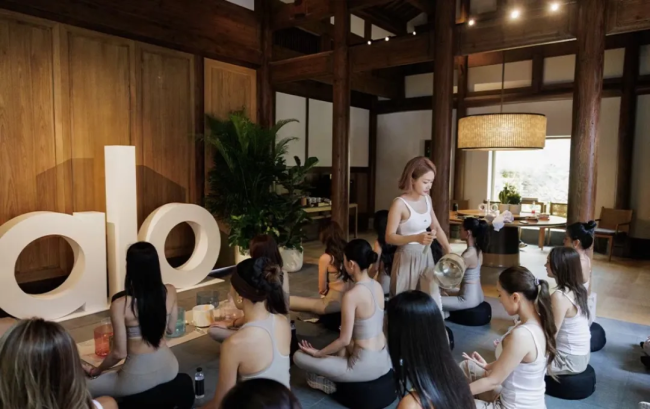 Alo入华冲刺:官旗下周上线天猫,已经有人穿着Lululemon参加Alo社群活动