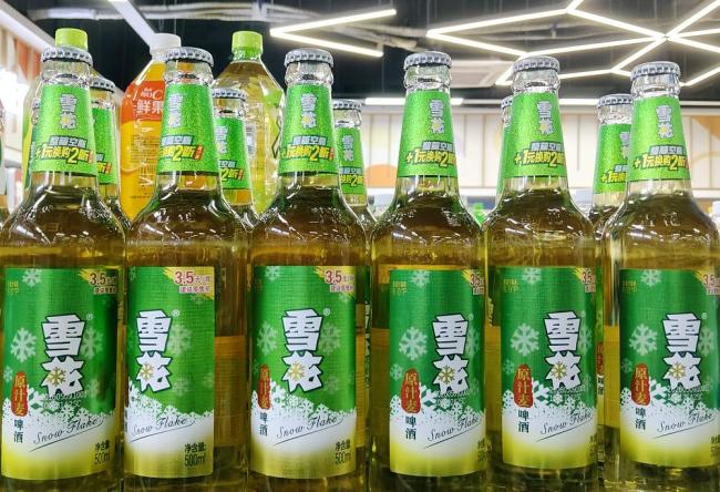 华润啤酒上半年营收242亿：普高档以上啤酒销量增长15%，白酒下滑27%拖累业绩