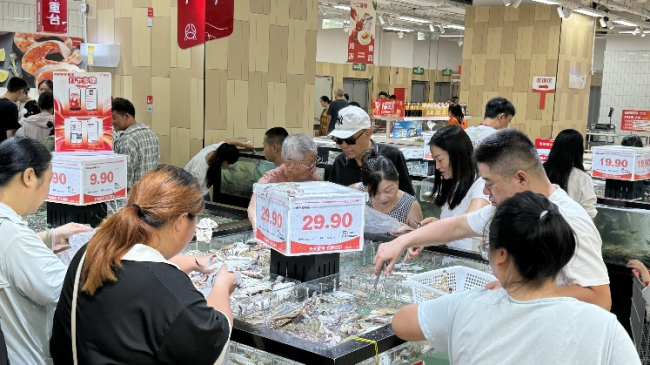 榴莲15.9元/斤、梭子蟹29.9元/斤起，京东折扣超市周年庆首日人气爆棚