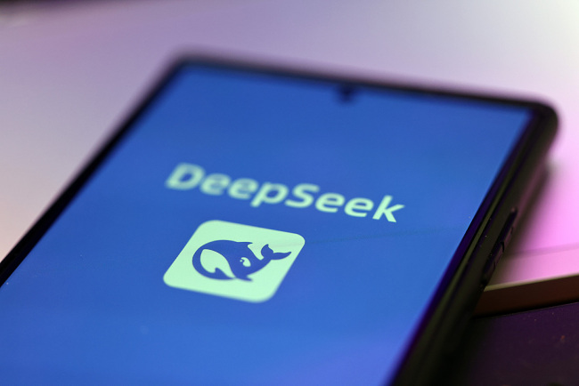 DeepSeek今日降价配资查询系统,但大模型竞争不再只拼API单价