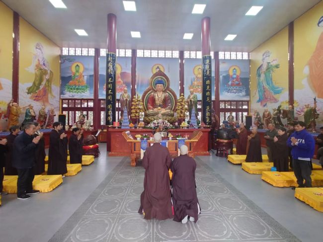 请善待你的师父，师父是替弟子背业的人，建议每个弟子都看看！