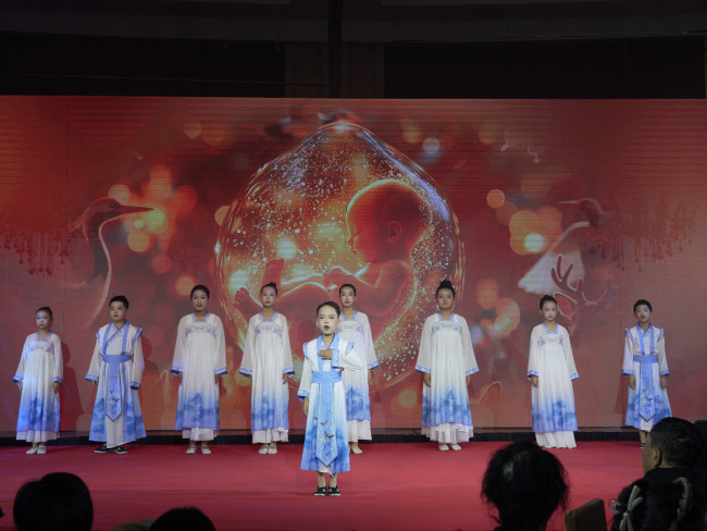 以诗载善 护佑生灵《护生音乐诗会》大同站温情上演