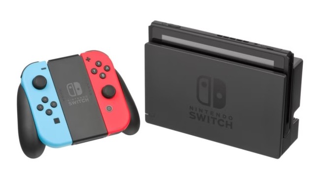 告別透明 任天堂初代Switch遊戲卡帶盒也變紅了