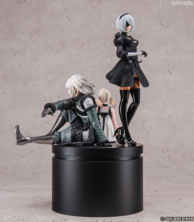 兩大主角齊聚一堂! SE發布《尼爾》係列15周年紀念典藏套裝