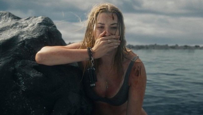 谁家马桶炸了？  恐怖电影把血改成棕色成搞笑片