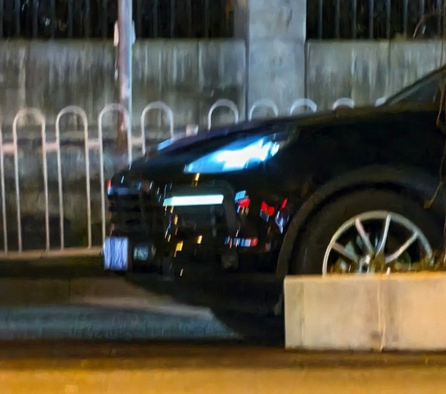 女子花0.1元打网约车 来的竟然是一台保时捷卡宴