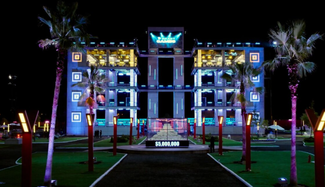 世界第一网红MrBeast承认还在借钱 收入几乎全部转投事业