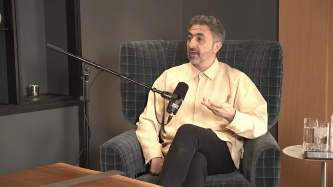 微软AI负责人预言：未来五年内人人都将有AI伴侣