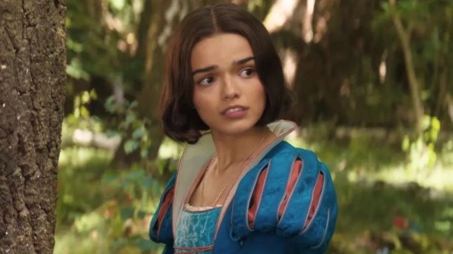 《白雪公主》真人版演员：不会为别人舒服就改变自己