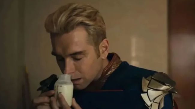 《黑袍纠察队》祖国人演员:粉丝总是要给我送牛奶