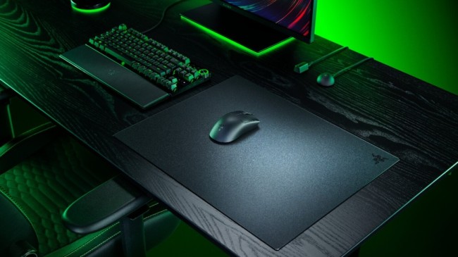 雷蛇发帝王蝶专业版玻璃游戏鼠标垫：仅1.9mm厚 1199元