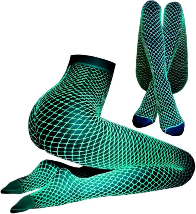 “夜店神器”夜光渔网袜在网上火了 太性感了