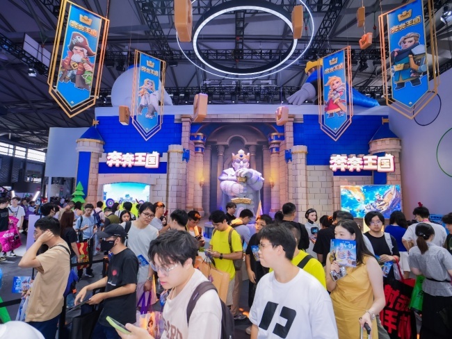 点点互动双子星闪耀2026CJ 《无尽冬日》《奔奔王国》尽显火爆人气