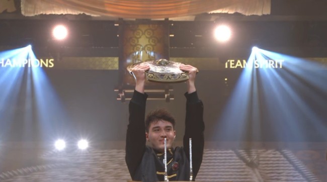 《DOTA2》TI15：Team Spirit三冠王创造历史
