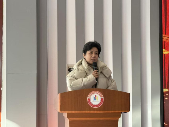 以翰墨点亮未来——刘万鸣先生捐资助学仪式在山西娄烦举办