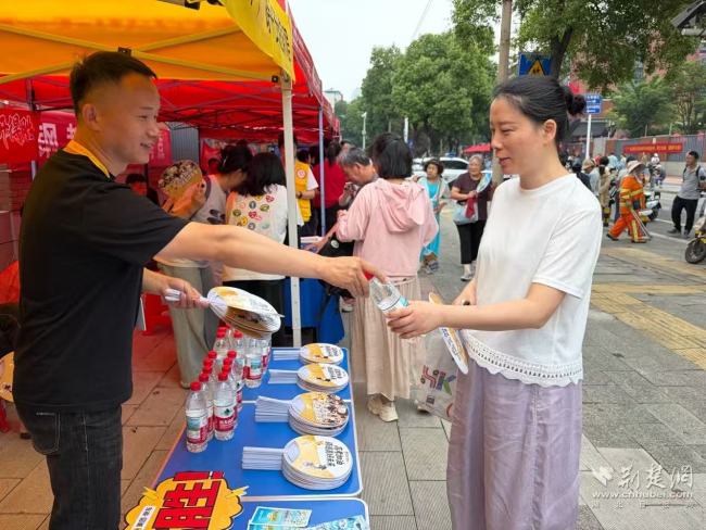 美团单车在汉开启高考专项护航行动 提供系列便民服务