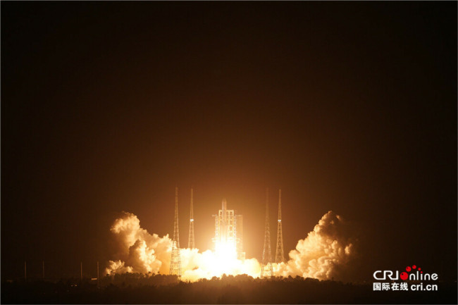 嫦娥五号发射圆满成功 开启中国首次地外天体采样返回之旅