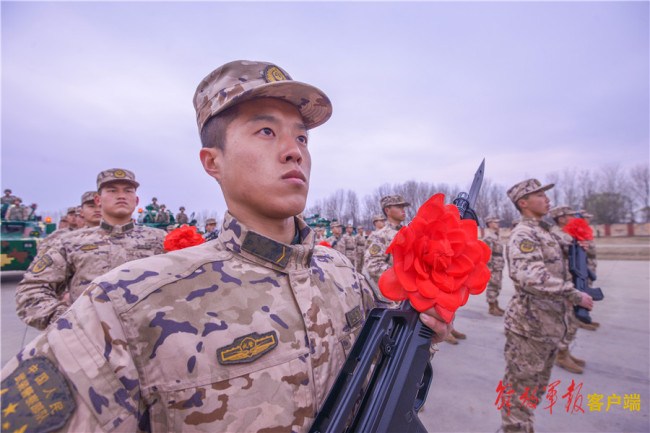 授装仪式，军旅青春最好的“成人礼”！
