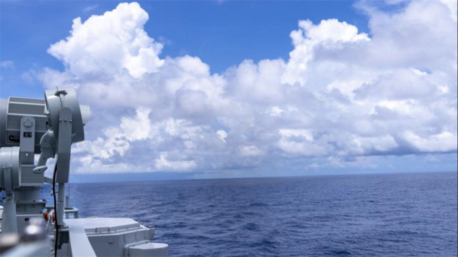 惊艳！这是护航官兵眼里的中国南海