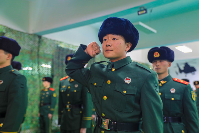 离别是为了更好的相逢武警新疆总队昌吉支队隆重举行春季退役士兵向