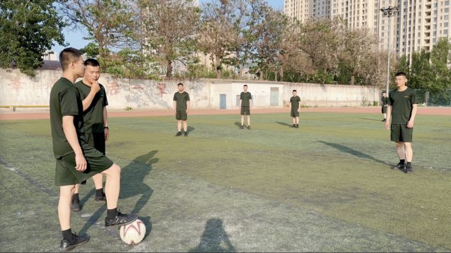 一睹军营兴趣小组各色风采