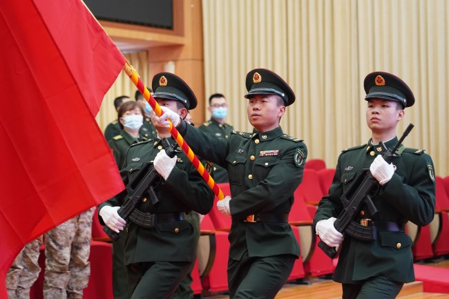 退伍季|冬天的风,吹来阵阵驼铃声 再见,老兵!