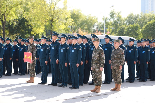 “培土墩苗”淬砺一线“带兵人”——中部战区空军某基地组织管理干部骨干暨保密业务集训