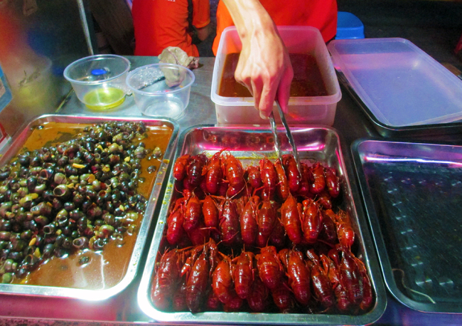 Spicy crayfish. Photo by Xu Ersheng