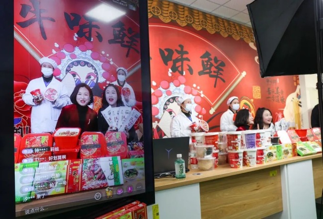 侯文坤：一碗襄阳牛肉面里的千年城事｜新华走笔