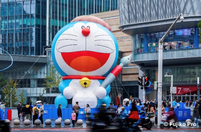 武汉恒隆广场《100%哆啦A梦&FRIENDS巡回特展》欢乐启幕 全球经典IP首登江城，打造冬日梦幻文化地标