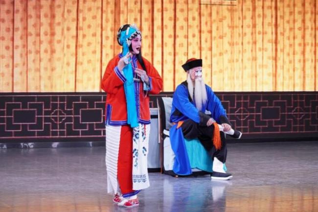 京剧名家尚慧敏走进湖北工业大学工程技术学院，“讲演结合”带来沉浸式艺术课堂