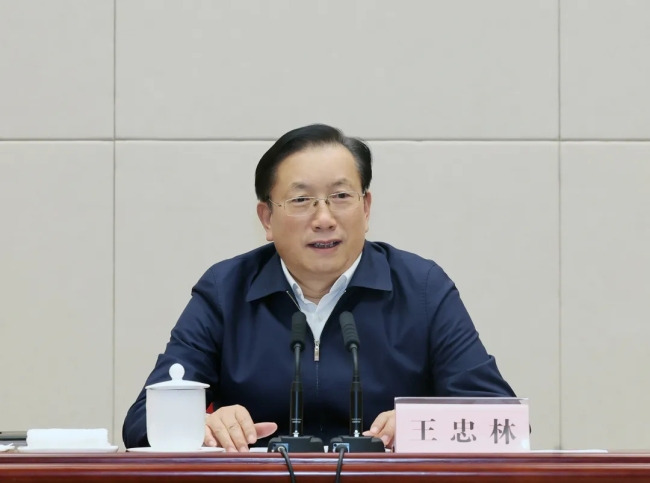 王忠林与我省新当选院士座谈 勇立潮头 奋发有为 更好服务国家高水平科技自立自强 孙伟诸葛宇杰出席