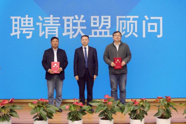 川渝侨联协作“两江”共建区侨商联盟成立，邝远平担任总会长