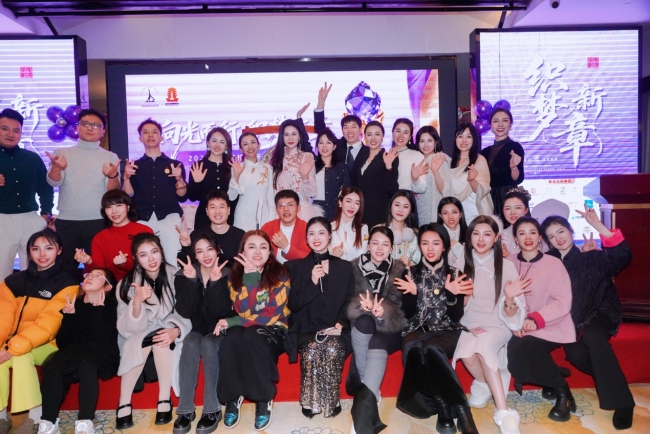 “向光而行”照见前路，武汉瑜伽普拉提行业共“织梦新章”