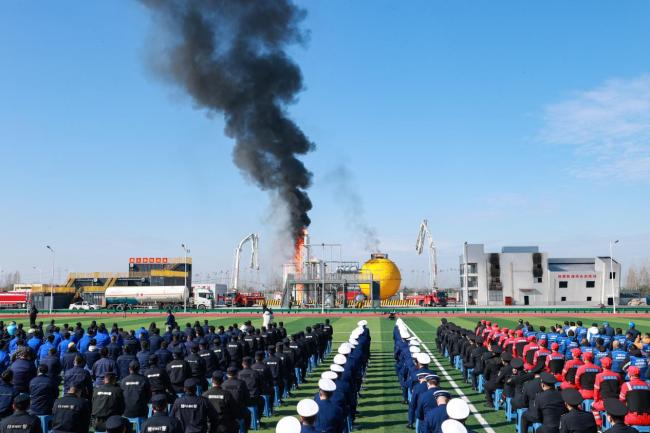 探索现代化消防治理路径 为支点建设筑牢安全基石 ——2025湖北消防护航发展纪实